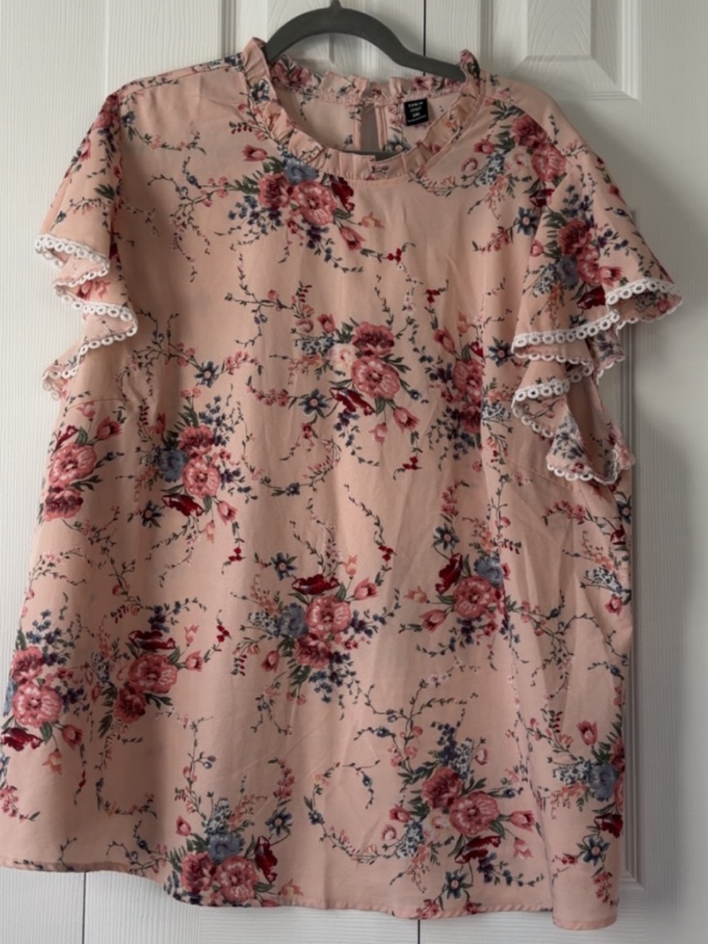 SHEIN Blush Pink Floral Ruffle Sleeve Top